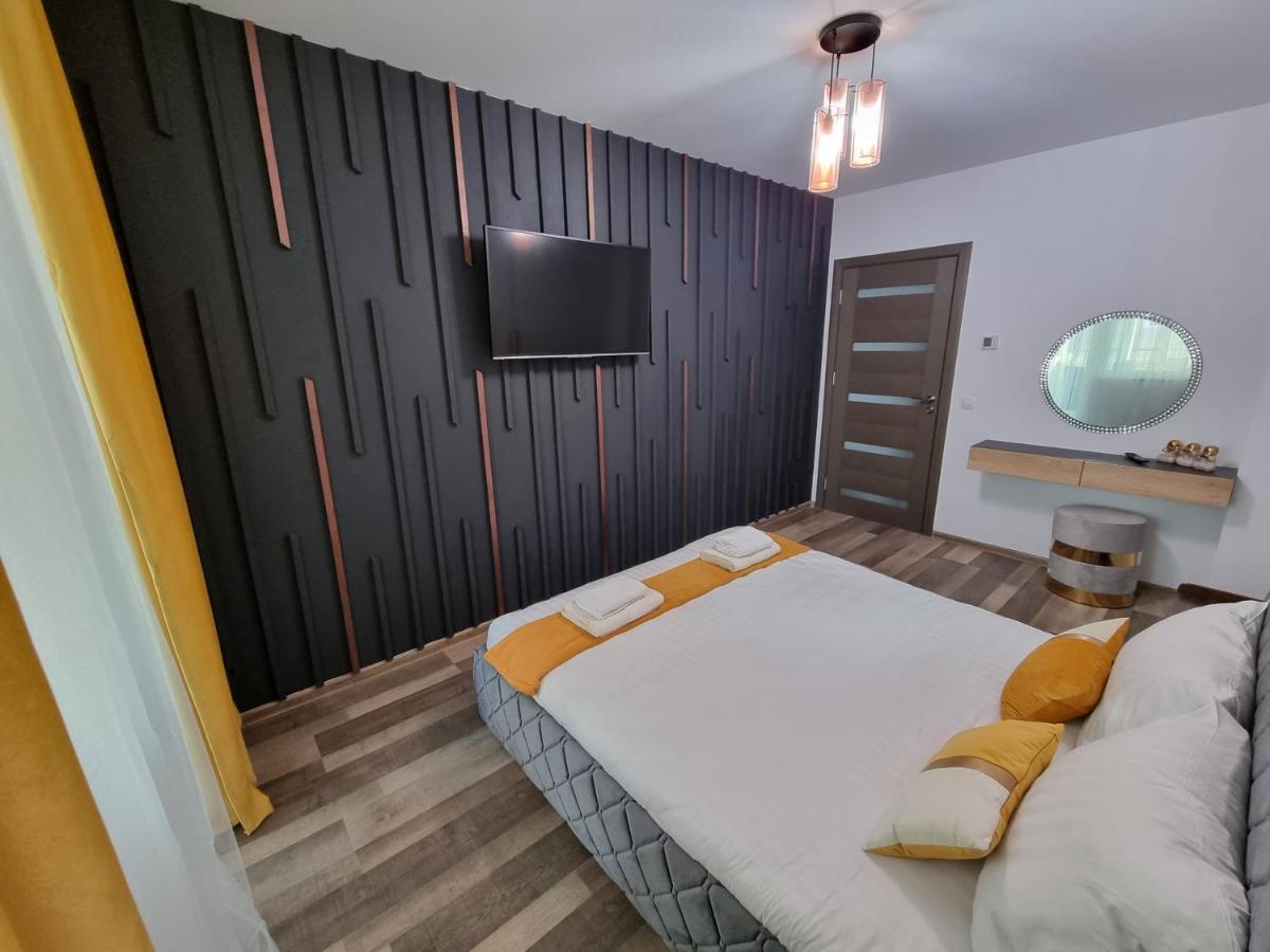 Luxury Apartments Bacău Exterior foto